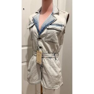 Love Trends Women's Medium NWT Denim Romper Light Acid Wash Sleeveless Shorts